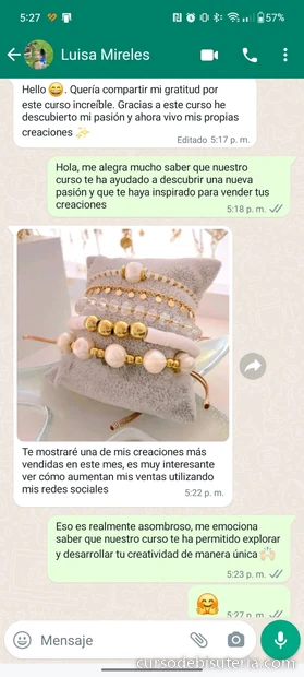 Mensaje de una alumna mostrando las piezas que ya vendió